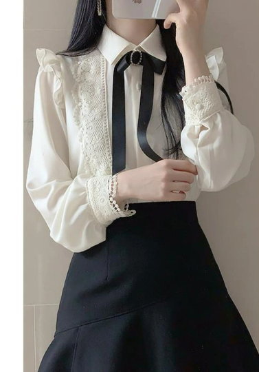 Vintage Lace Kawaii Blouse