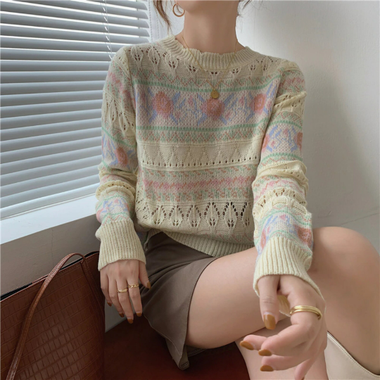 Vintage Knitted Lace Floral Sweater