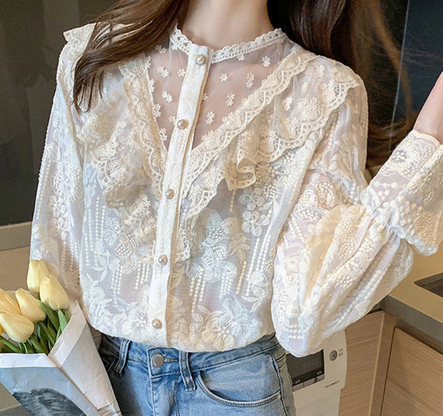 Elegant Vintage Lace Floral Blouse | Lantern Sleeve | Light Academia | Victorian Minimalist Blouse | Korean Fashion